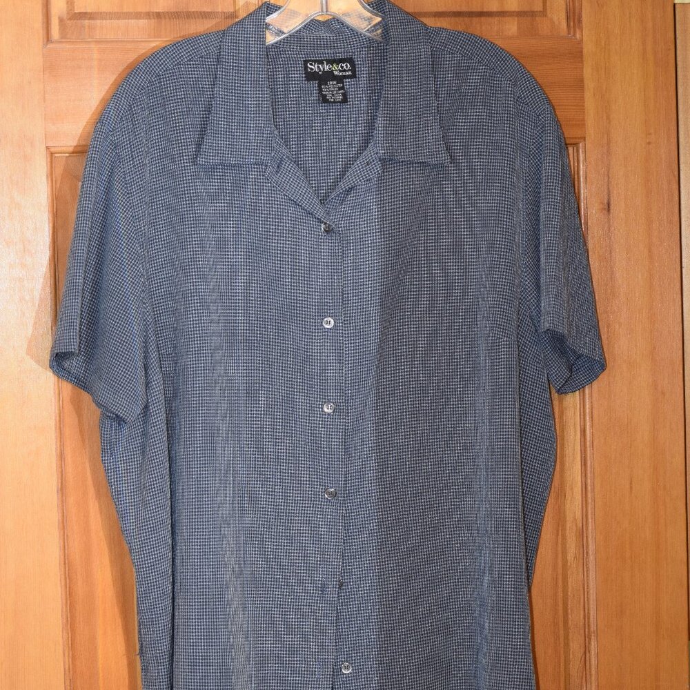 Style and Company short sleeve shirt, navy blue and white weave